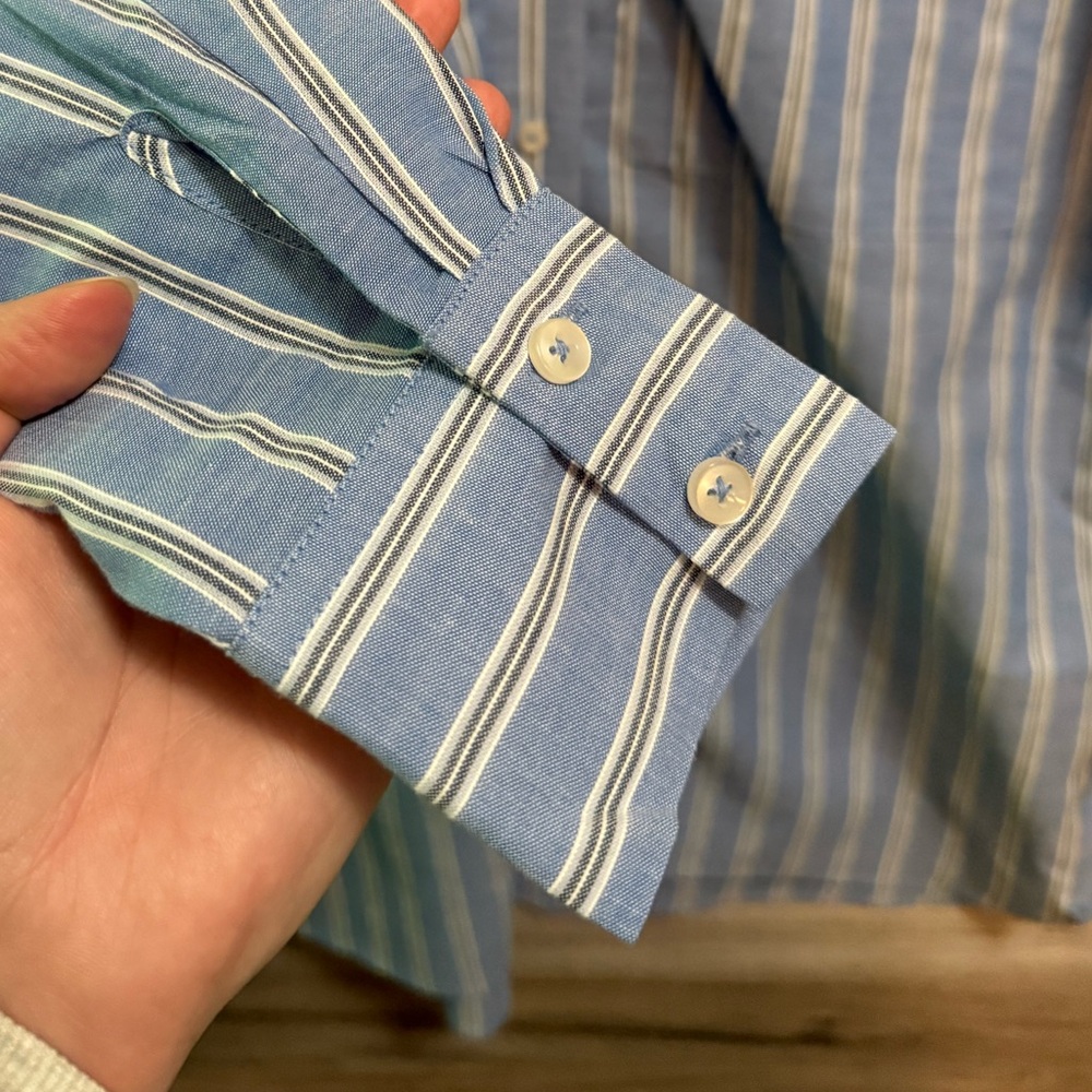 Pilcro Anthropologie blue white striped button down - Picture 4 of 8